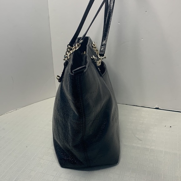 Michael Michael Kors Jet Set tote in black - Picture 2 of 8